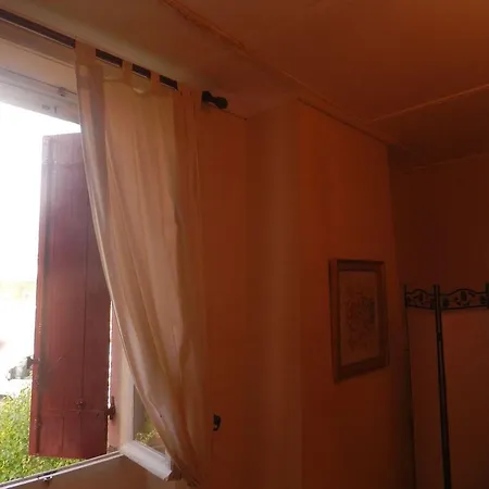 A L'olivier Frühstückspension 3*