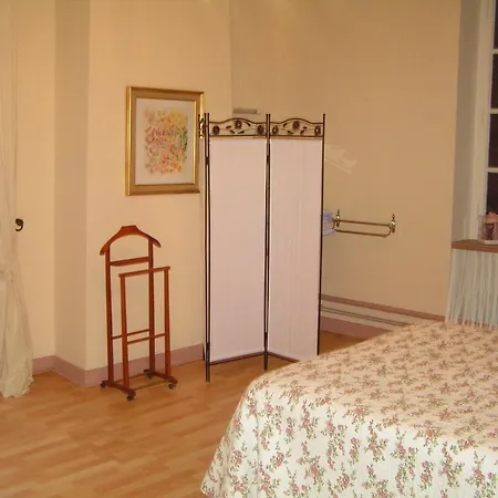 Frühstückspension A L'olivier